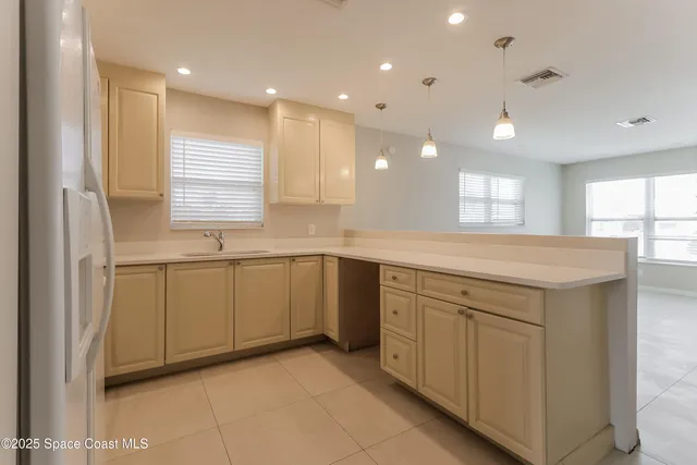 $2,630 | 3299 Southeast Garden Street, Stuart, FL 34997