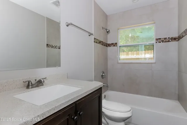 $2,630 | 3299 Southeast Garden Street, Stuart, FL 34997