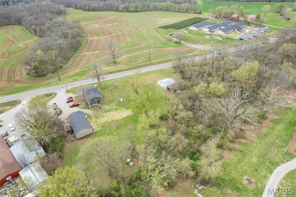 3061 State Rte 150 Chester, IL 62233 - Photo 8 of 49