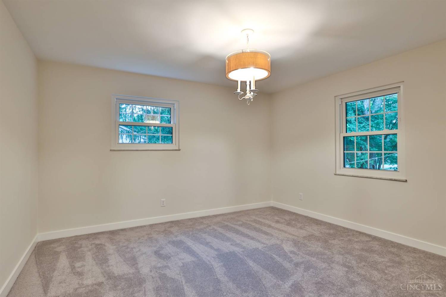 8765 Weller Road Cincinnati, OH 45249 - Photo 26 of 63