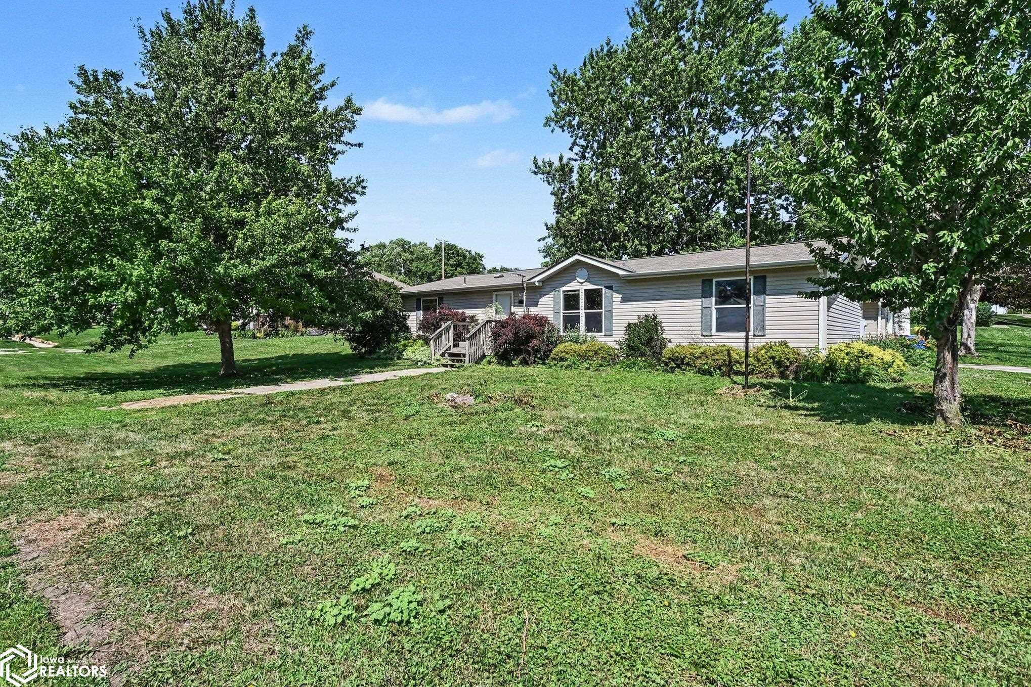 401 Walnut Street Walnut, IA 51577 - Photo 2 of 28 Gallery Image 2