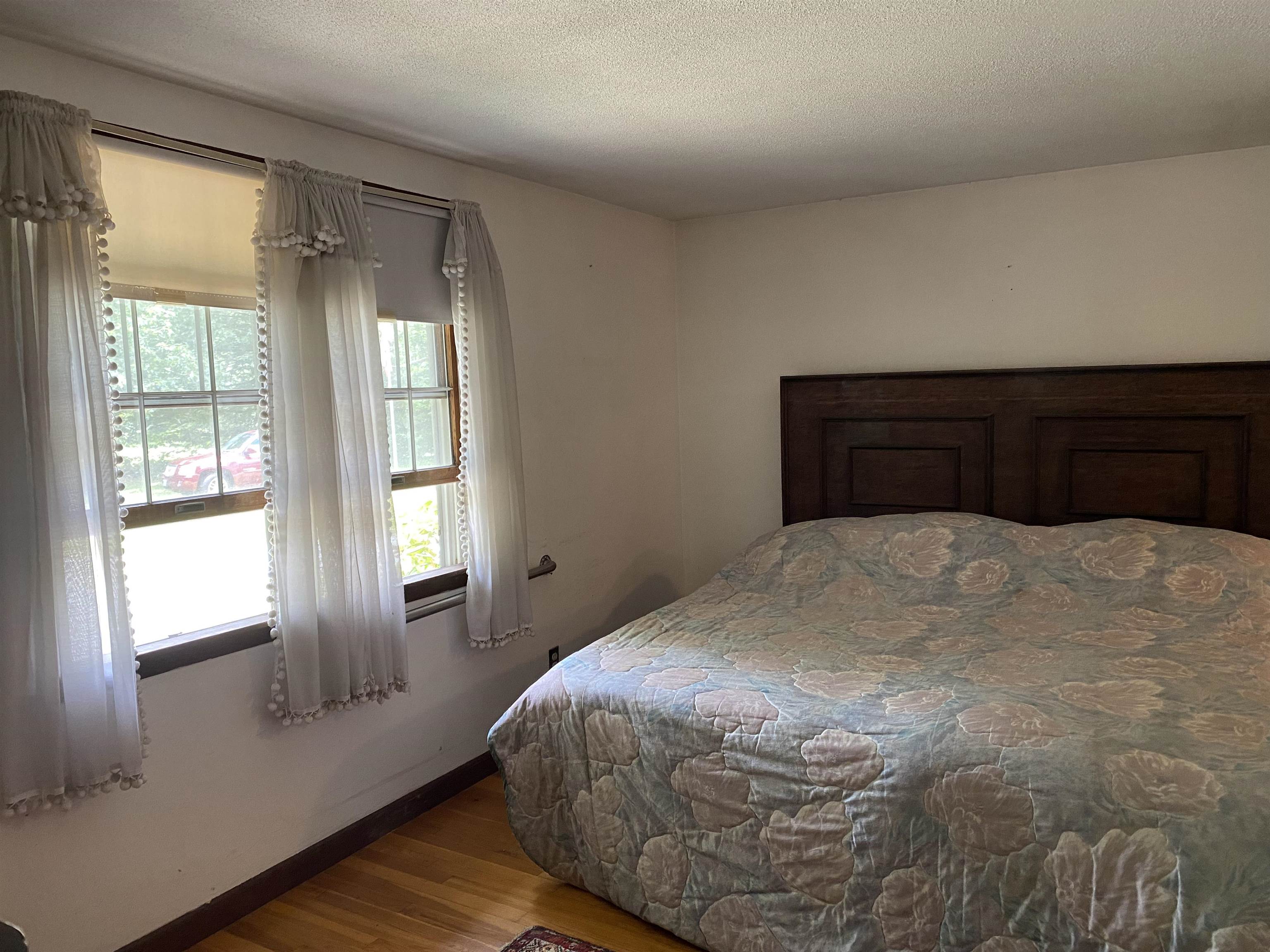 43 N Road Kingston, NH 03848 - Photo 12 of 20