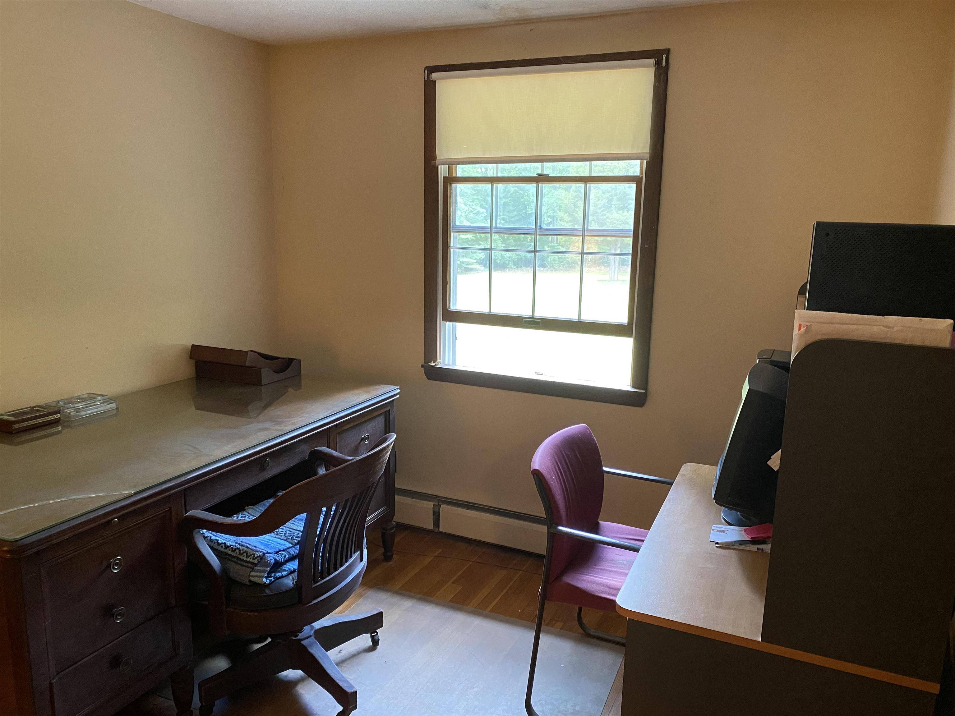 43 N Road Kingston, NH 03848 - Photo 13 of 20