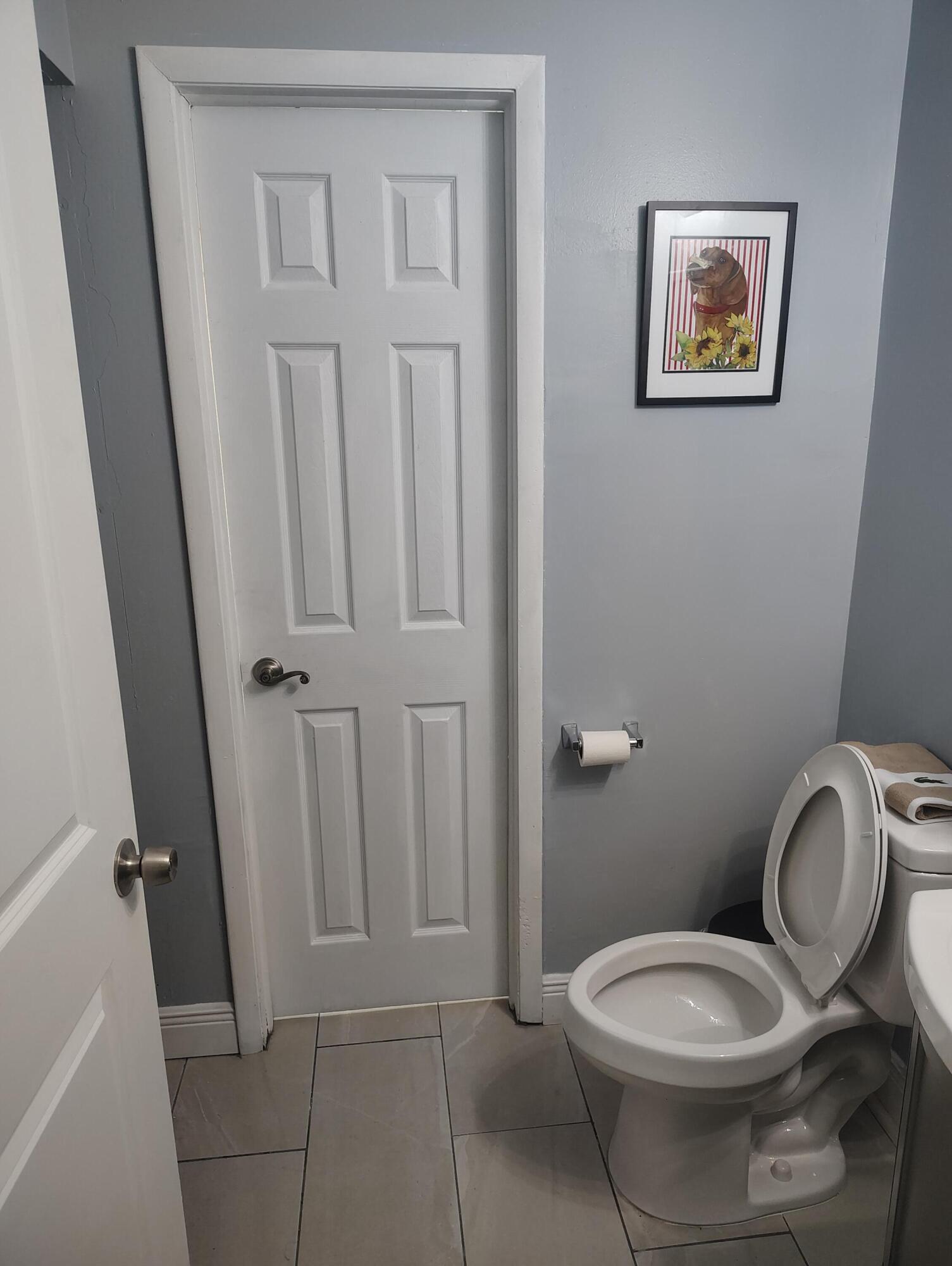983 Emerald Road Southeast Palm Bay, FL 32909 - Photo 22 of 33 HALF BATH DOOR