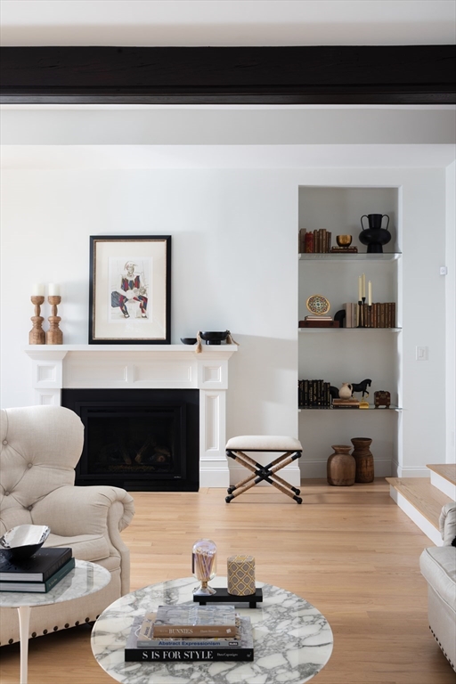 124 Chestnut Hill Road Newton, MA 02467 - Photo 9 of 27