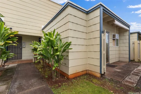 $555,000 | 94-250 Kealohi Street, Unit 155, Mililani, HI 96789