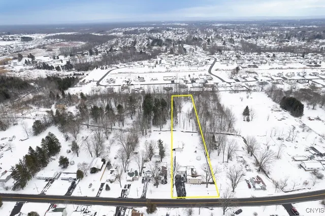 $374,900 | 6292 Mud Mill Road, Cicero, NY 13029