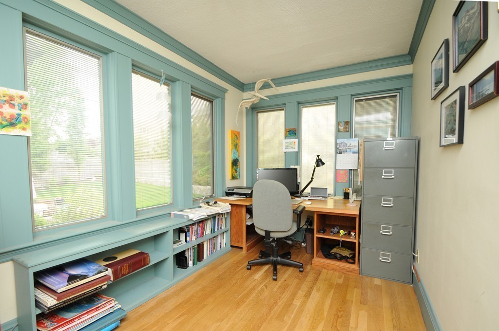 12 Endicott Road Arlington, MA 02476 - Photo 6 of 18 Gallery Image 6
