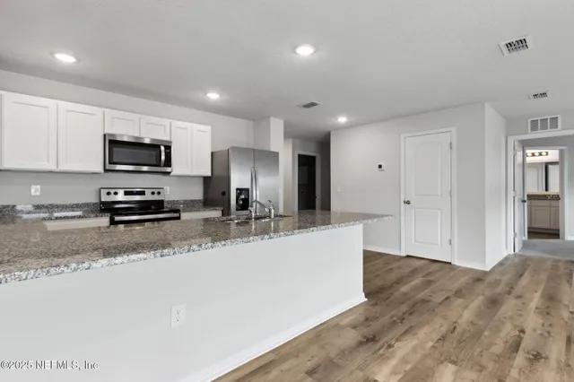 $254,800 | 195 River Rdg Place, Welaka, FL 32193