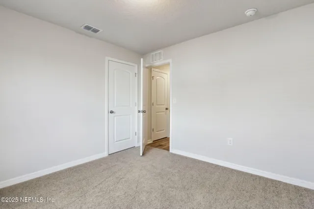 $254,800 | 195 River Rdg Place, Welaka, FL 32193