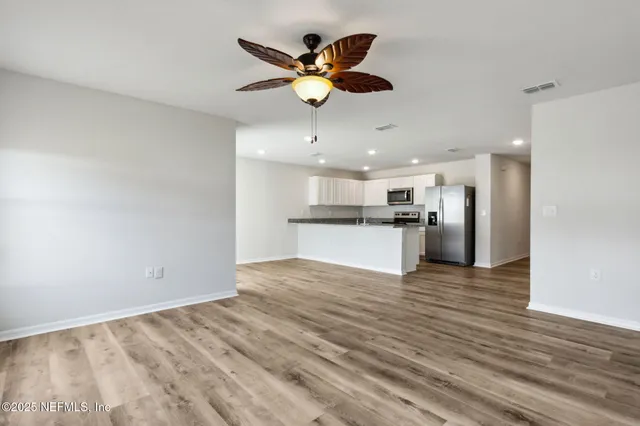 $254,800 | 195 River Rdg Place, Welaka, FL 32193