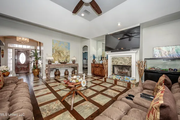 $422,114 | 14077 North White Swan Cove, Gulfport, MS 39503