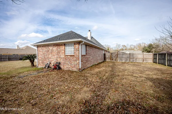 $422,114 | 14077 North White Swan Cove, Gulfport, MS 39503