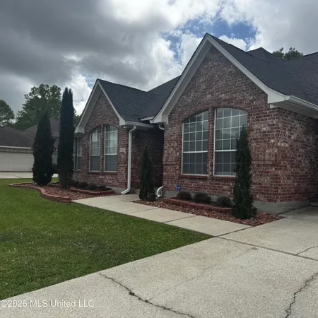 $422,114 | 14077 North White Swan Cove, Gulfport, MS 39503