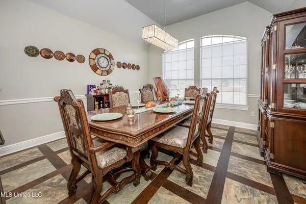 $422,114 | 14077 North White Swan Cove, Gulfport, MS 39503