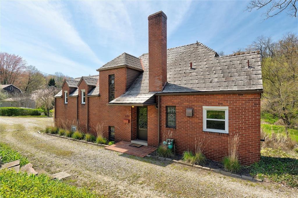 3632 West Run Road Homestead, PA 15120 - Photo 2 of 36 Gallery Image 2