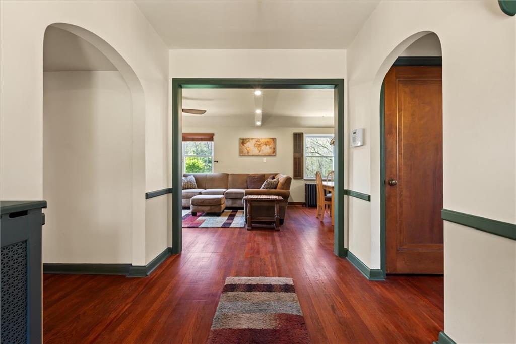 3632 West Run Road Homestead, PA 15120 - Photo 4 of 36 Gallery Image 4