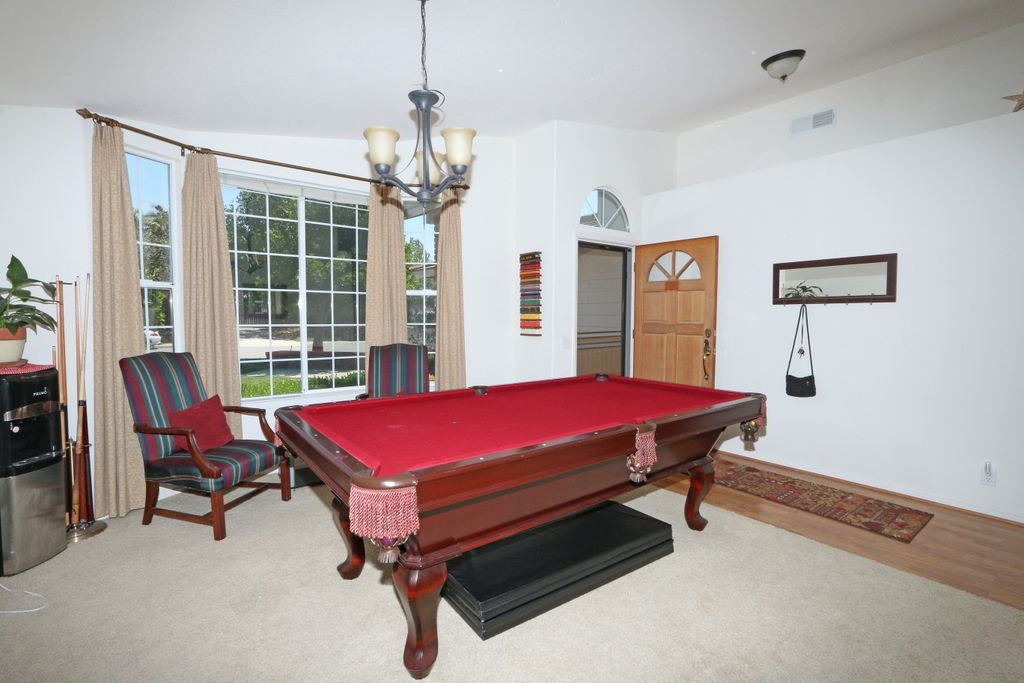 109 South Mercedes Road Fallbrook, CA 92028 - Photo 13 of 23