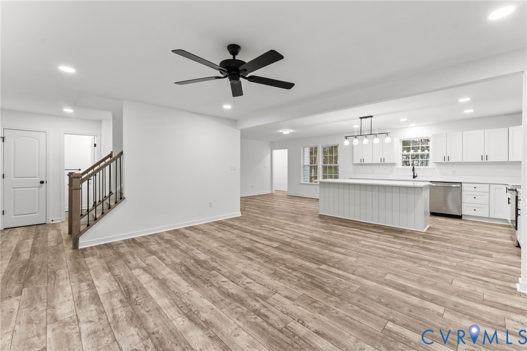 302 Musket Drive Ruther Glen, VA 22546 - Photo 4 of 32