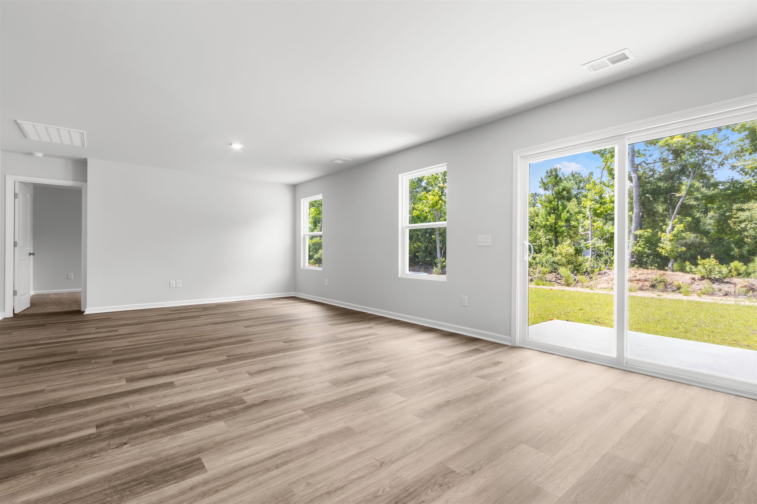 1107 Cherrystone Loop Conway, SC 29526 - Photo 3 of 35 Gallery Image 3