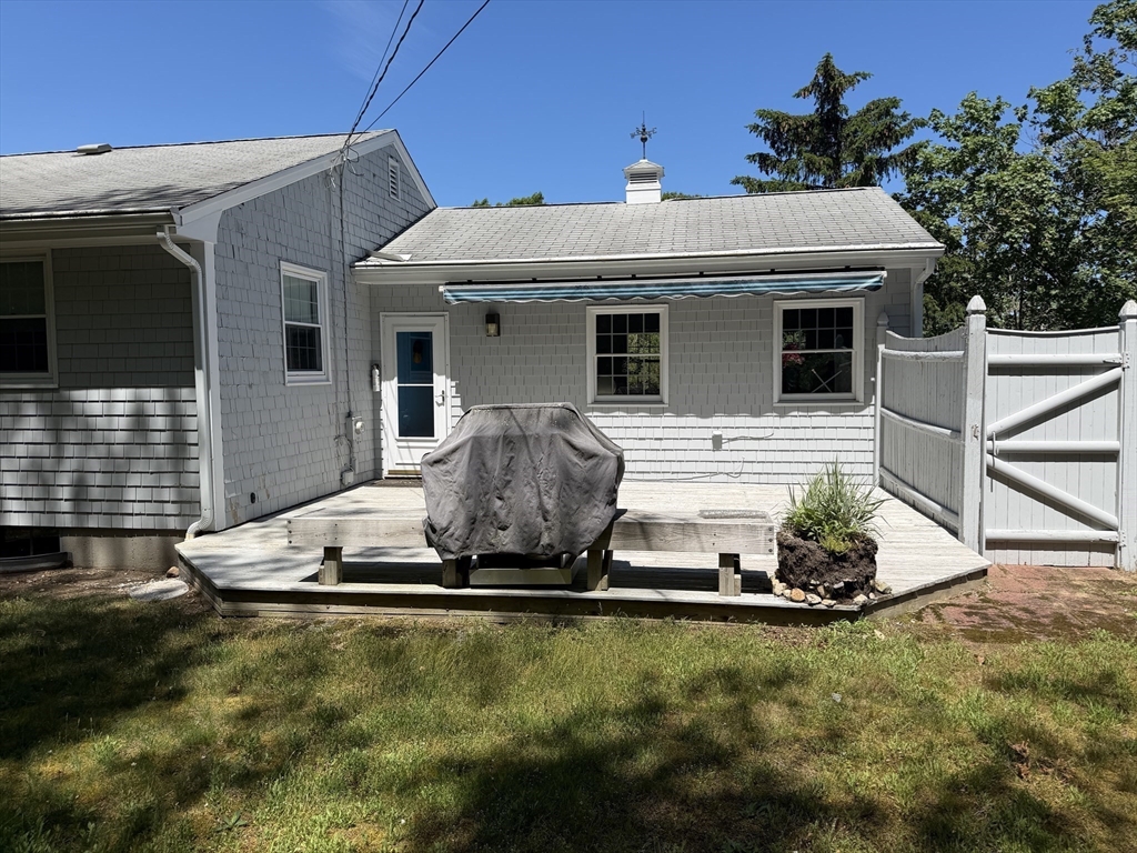 98 Old Hills Road Dennis, MA 02638 - Photo 8 of 24