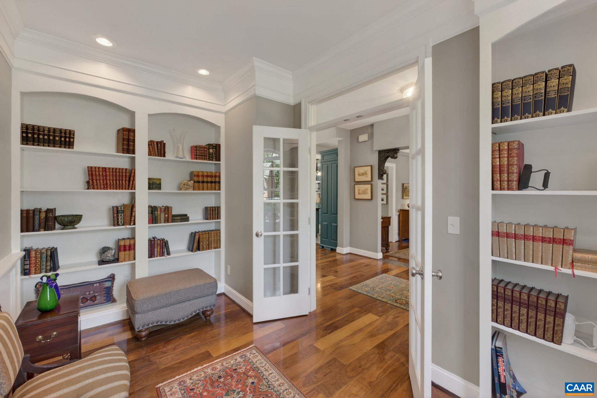 65 Blue Ridge Terrace Zion Crossroads, VA 22942 - Photo 10 of 55 with Built-Ins