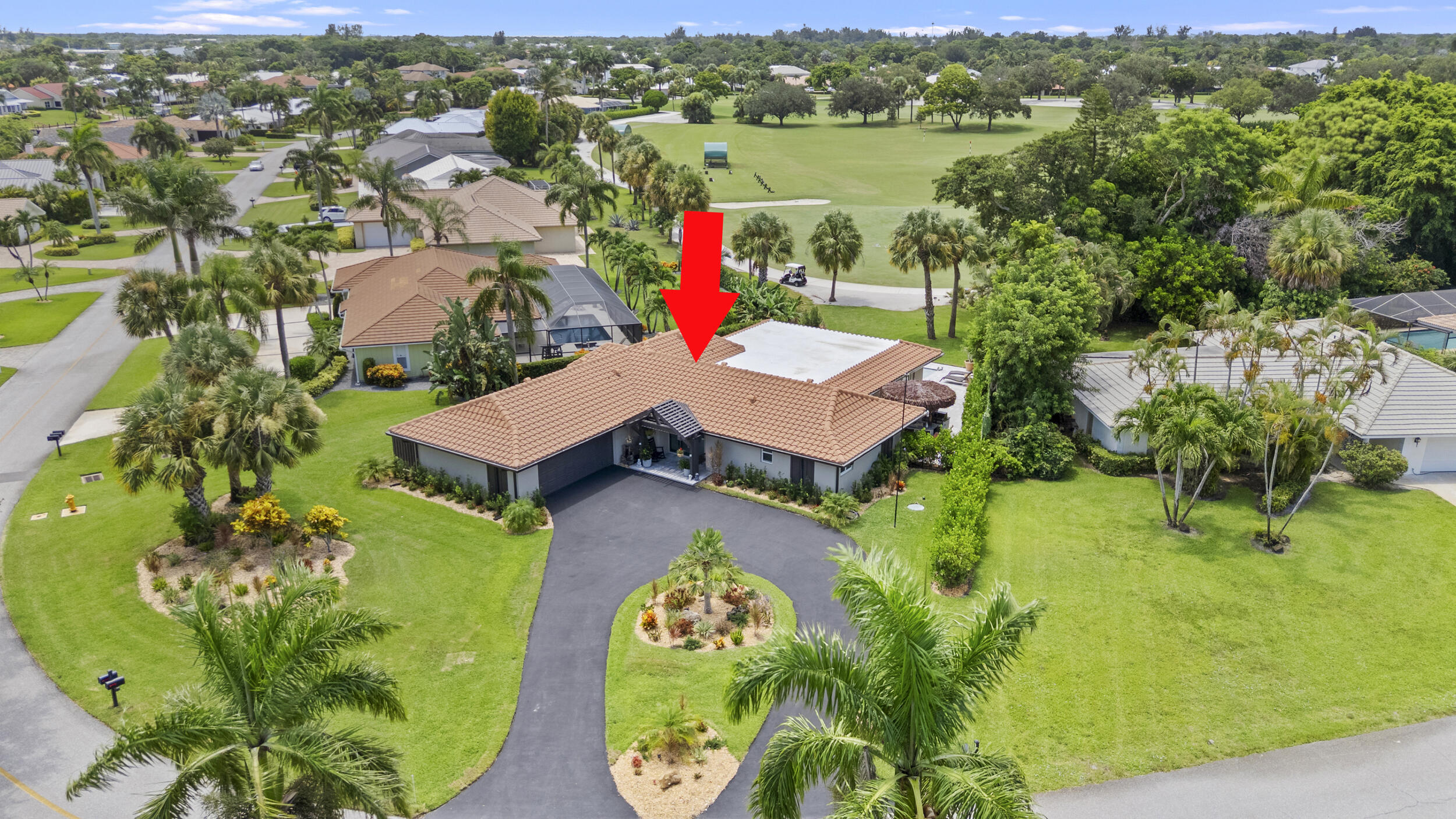 3763 Southeast Fairway East Stuart, FL 34997 - Photo 43 of 54 DJI_20250530204518_0170_D