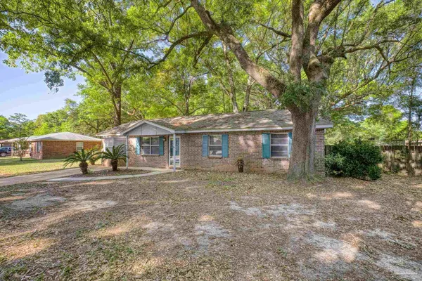 $180,000 | 4233 West Avenida De Golf, Pace, FL 32571