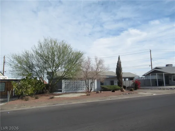 $1,850 | 107 East Pacific Avenue, Henderson, NV 89015