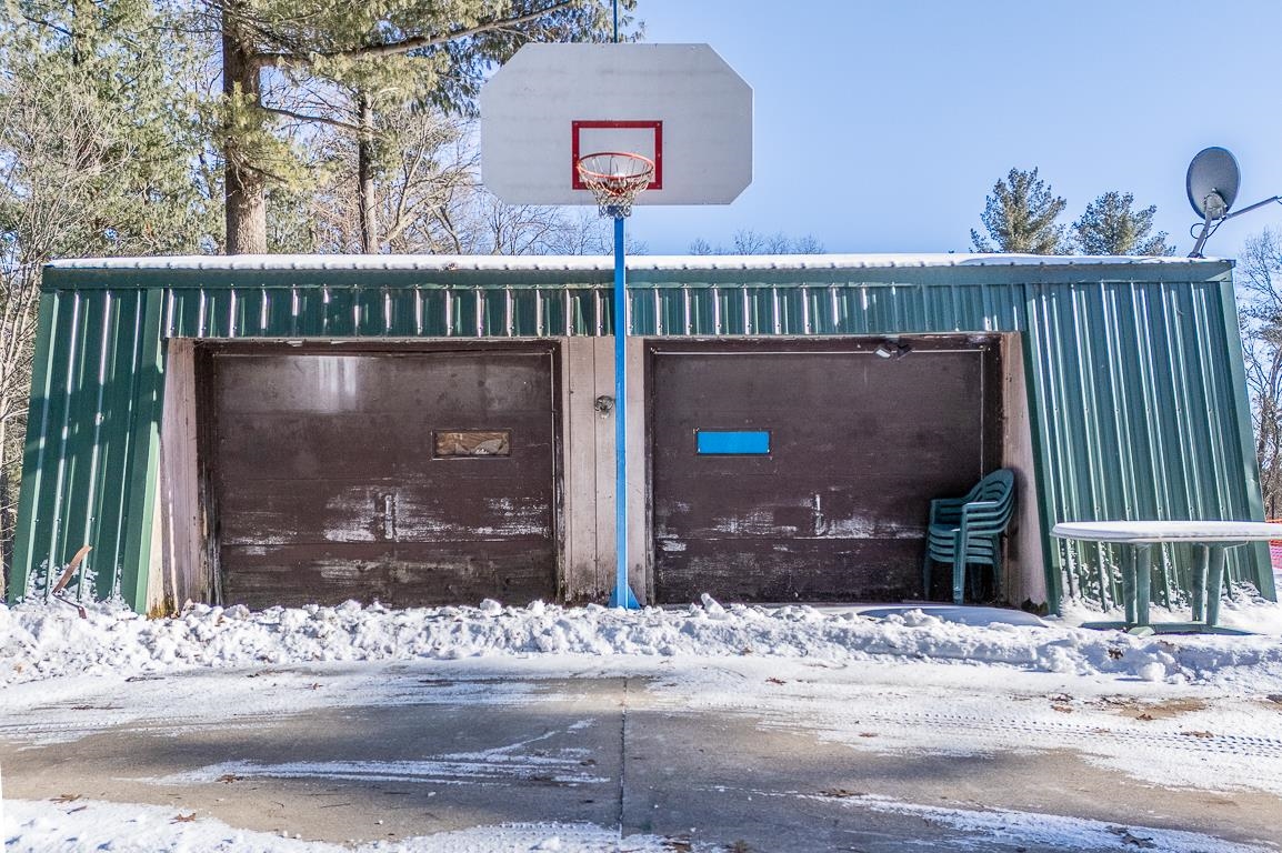 N2146 Robe Road New London, WI 54961 - Photo 8 of 20