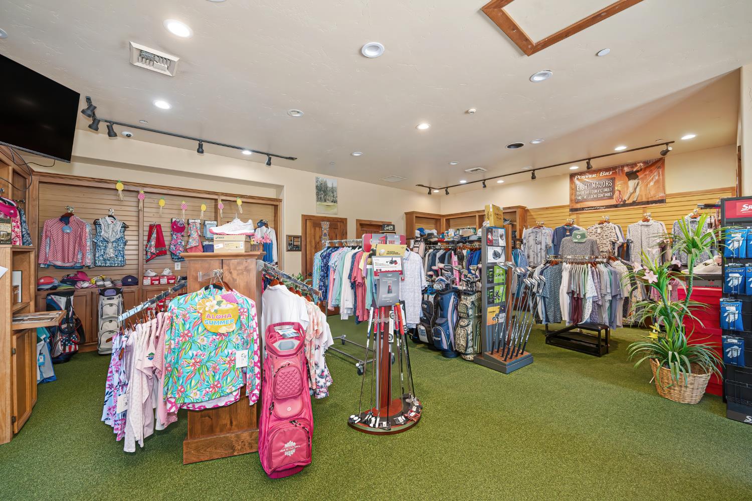 22803 Sunset Ridge Drive Auburn, CA 95602 - Photo 40 of 60 Lake of the Pines Pro Shop with a wonderful selection of clothing, clubs and more!