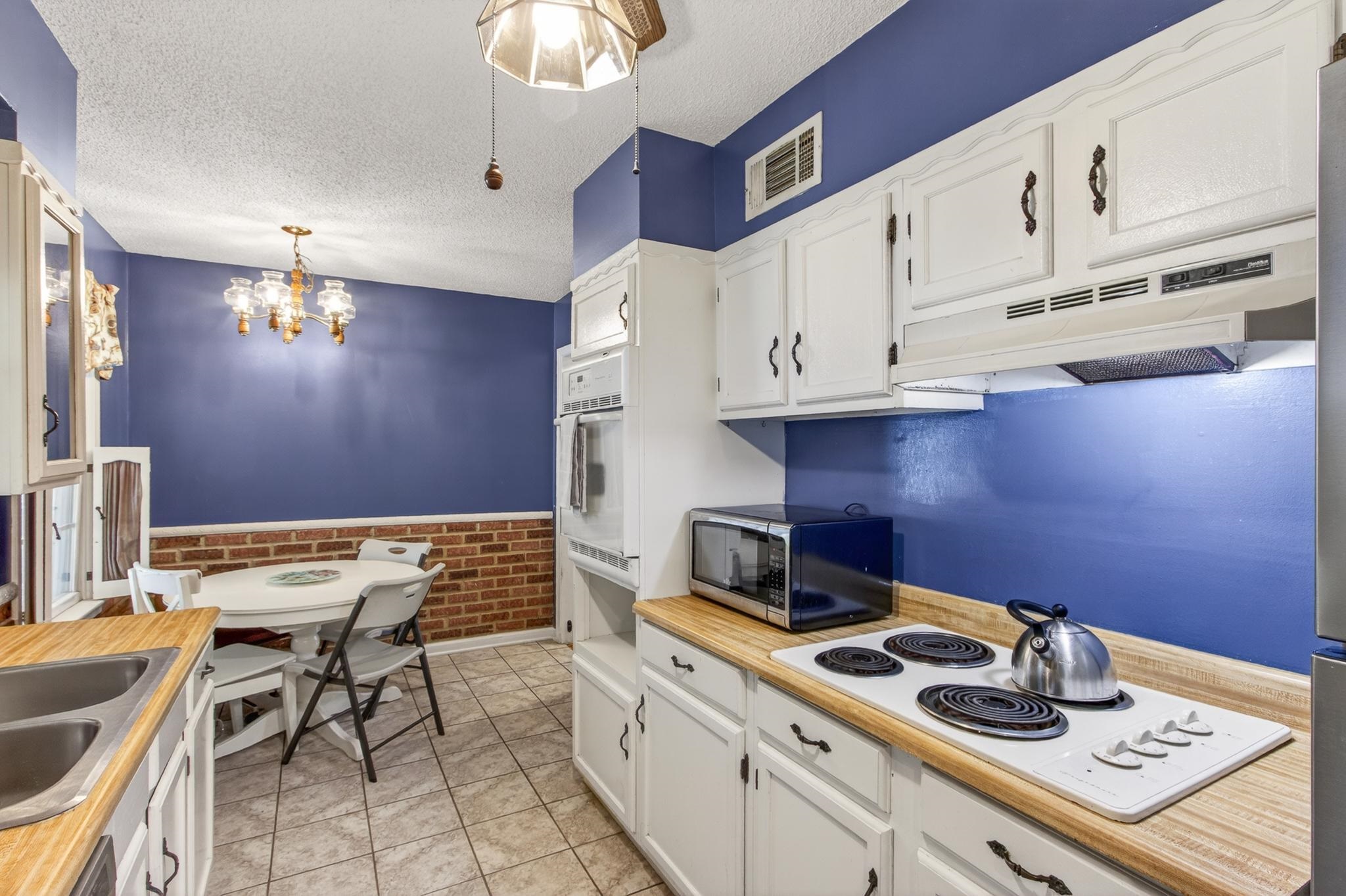 1657 Duke Road Memphis, TN 38108 - Photo 11 of 19