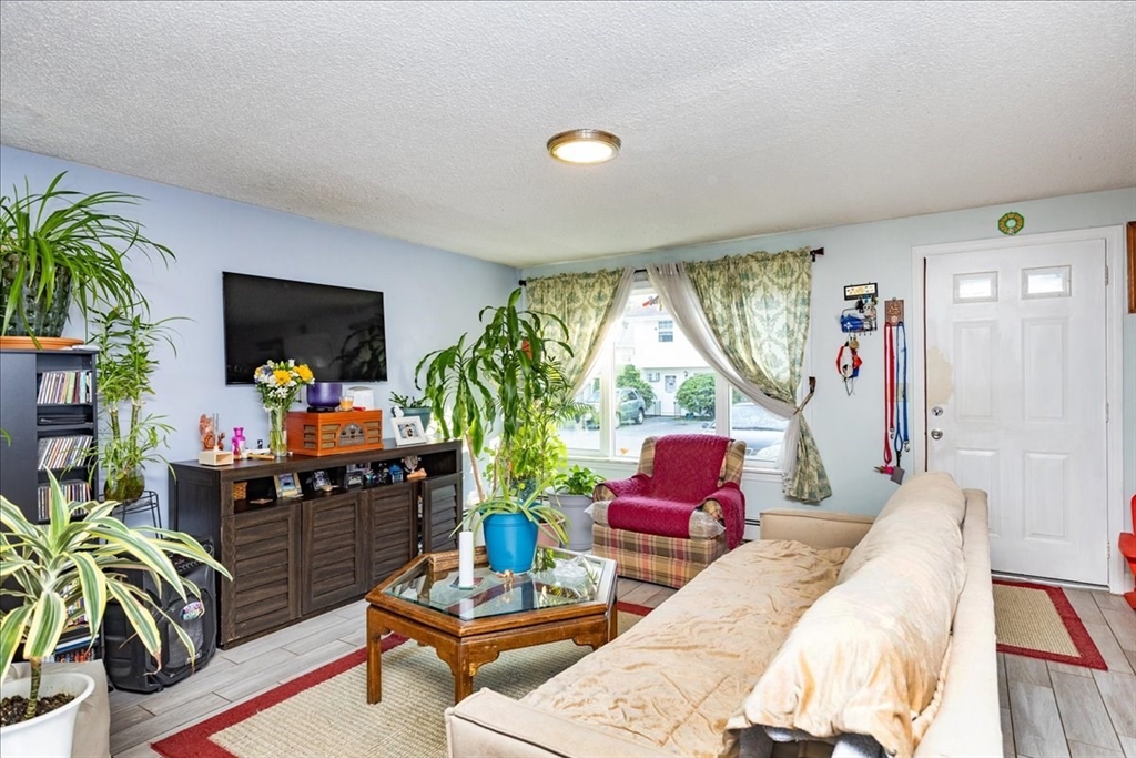 945 Riverside Drive, Unit 8A Methuen, MA 01844 - Photo 3 of 22