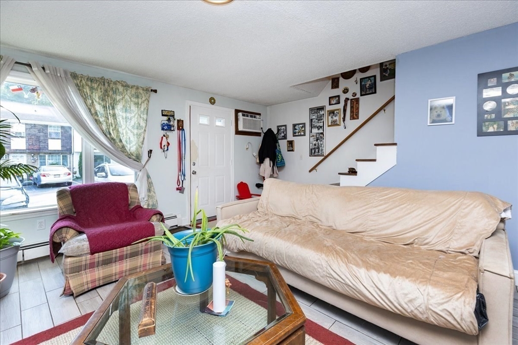 945 Riverside Drive, Unit 8A Methuen, MA 01844 - Photo 4 of 22