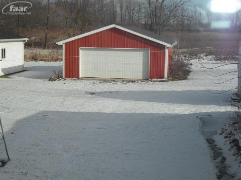 9142 North Irish Road Mount Morris, MI 48458 - Photo 5 of 7 20325297-4.JPG