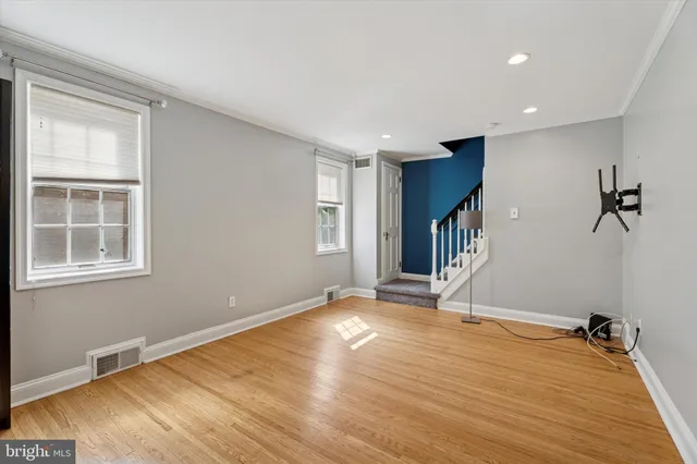 $2,850 | 804 Woodland Drive, Havertown, PA 19083