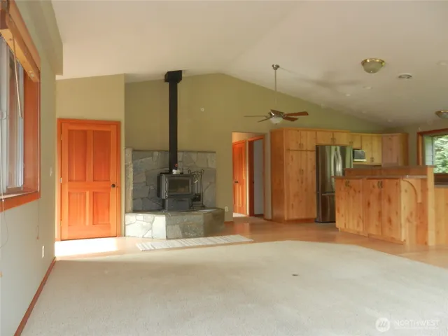 $699,000 | 293935 Highway 101, Quilcene, WA 98376