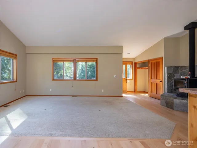 $699,000 | 293935 Highway 101, Quilcene, WA 98376