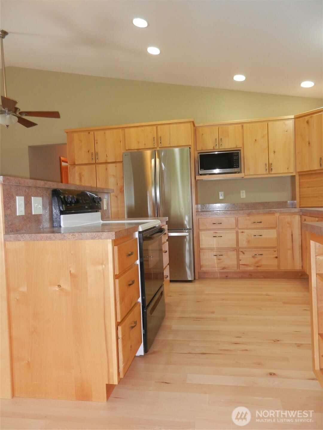 293935 Highway 101 Quilcene, WA 98376 - Photo 17 of 40