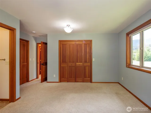 $699,000 | 293935 Highway 101, Quilcene, WA 98376