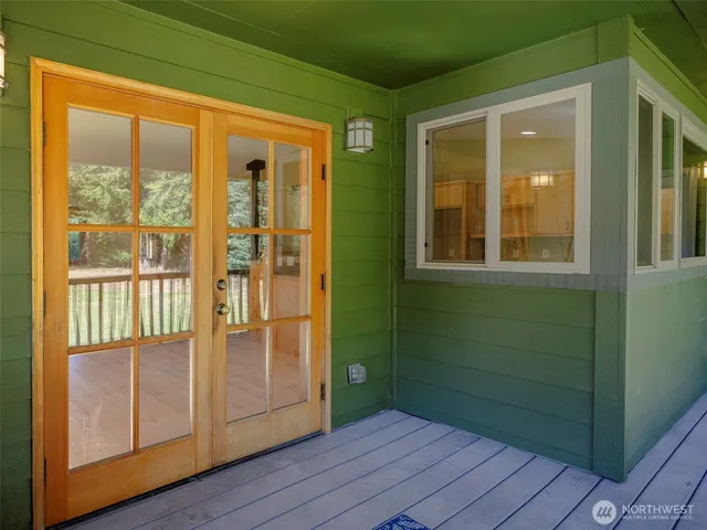 $699,000 | 293935 Highway 101, Quilcene, WA 98376