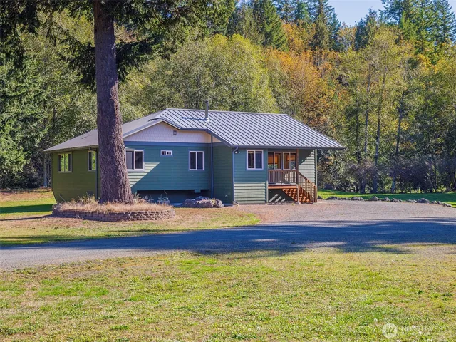 $699,000 | 293935 Highway 101, Quilcene, WA 98376