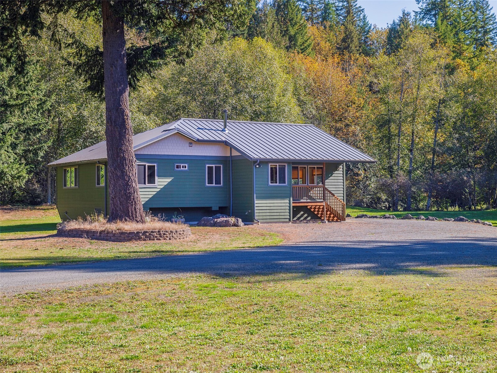 293935 Highway 101 Quilcene, WA 98376 - Photo 3 of 40