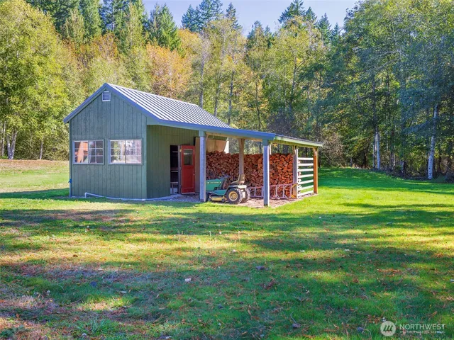 $699,000 | 293935 Highway 101, Quilcene, WA 98376