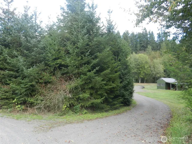 $699,000 | 293935 Highway 101, Quilcene, WA 98376