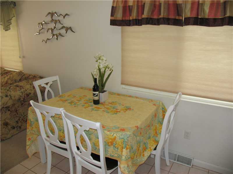 909 Middlebridge Road South Kingstown, RI 02879 - Photo 4 of 10 Kitchen.