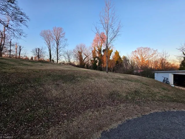 $190,000 | 1615 Brushy Mountain Road, Wilkesboro, NC 28697