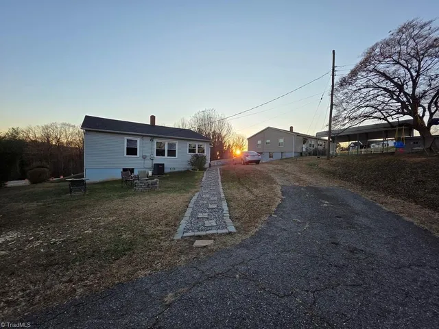 $190,000 | 1615 Brushy Mountain Road, Wilkesboro, NC 28697