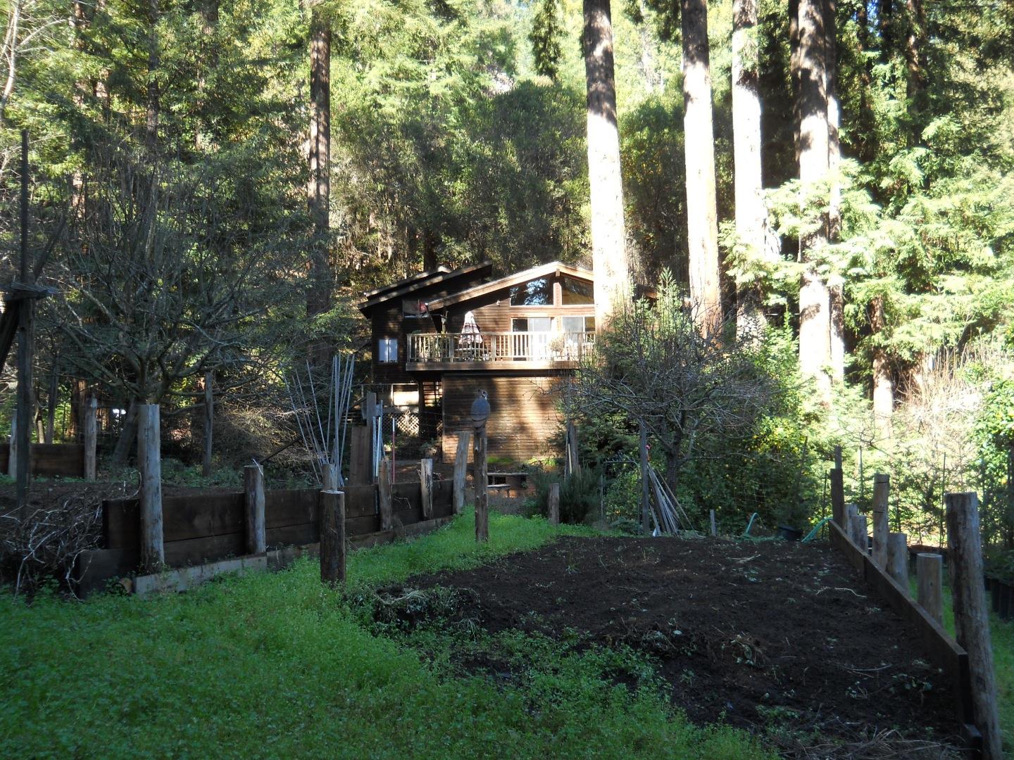 860 Valley View Road Ben Lomond, CA 95005 - Photo 27 of 39 Gallery Image 27