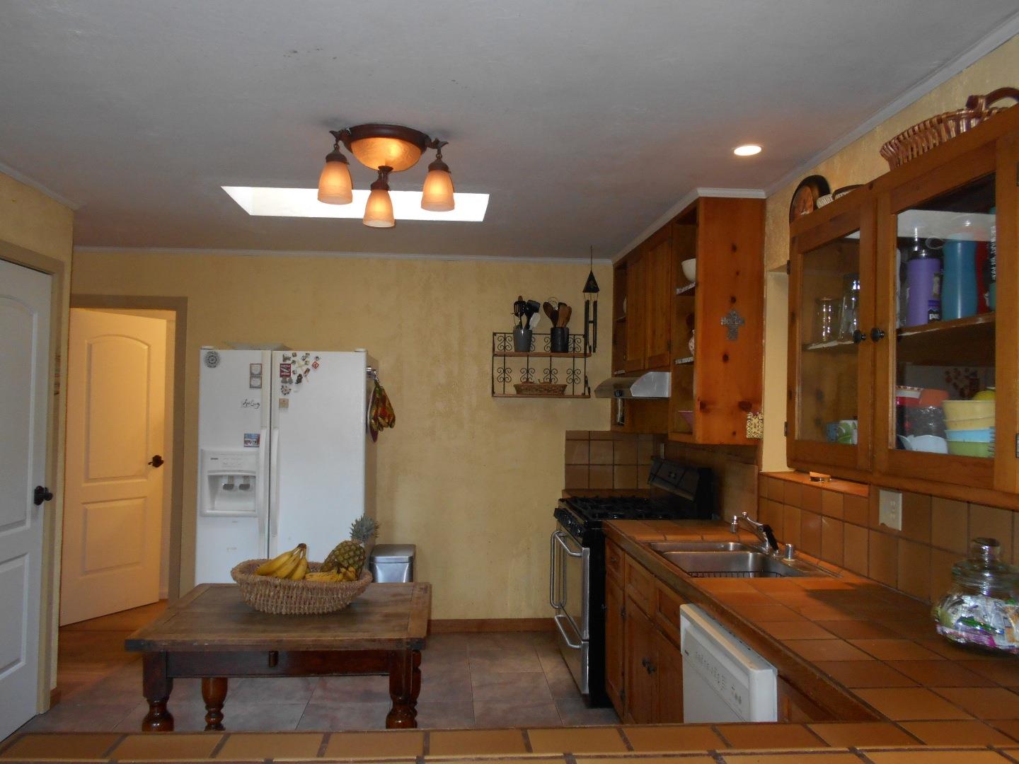 860 Valley View Road Ben Lomond, CA 95005 - Photo 7 of 39 Gallery Image 7